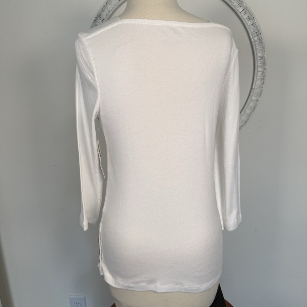 Chico's NWT Womens T Shirt Top 3/4 Sleeve  Button Accent White Bandeau Pima 0 Sm - Picture 7 of 16